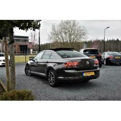 Volkswagen Passat 1.4 TSI Business Edition LED Leder Pano 17