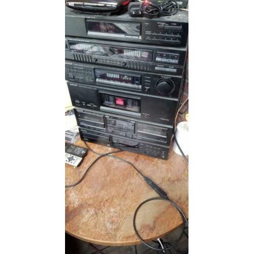 Zwaar kenwood stereo set met voor en eind versterker