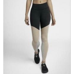 Nike sportbroek mt XL nieuw