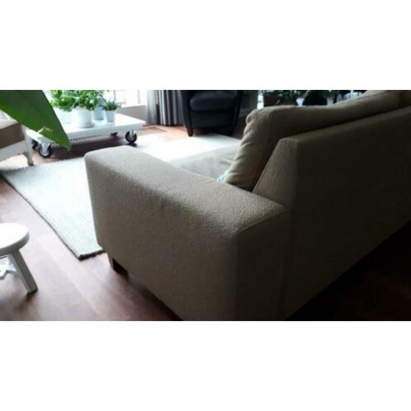 Driezits bank, zandkleur, zitting&rugleuning 2 losse kussens