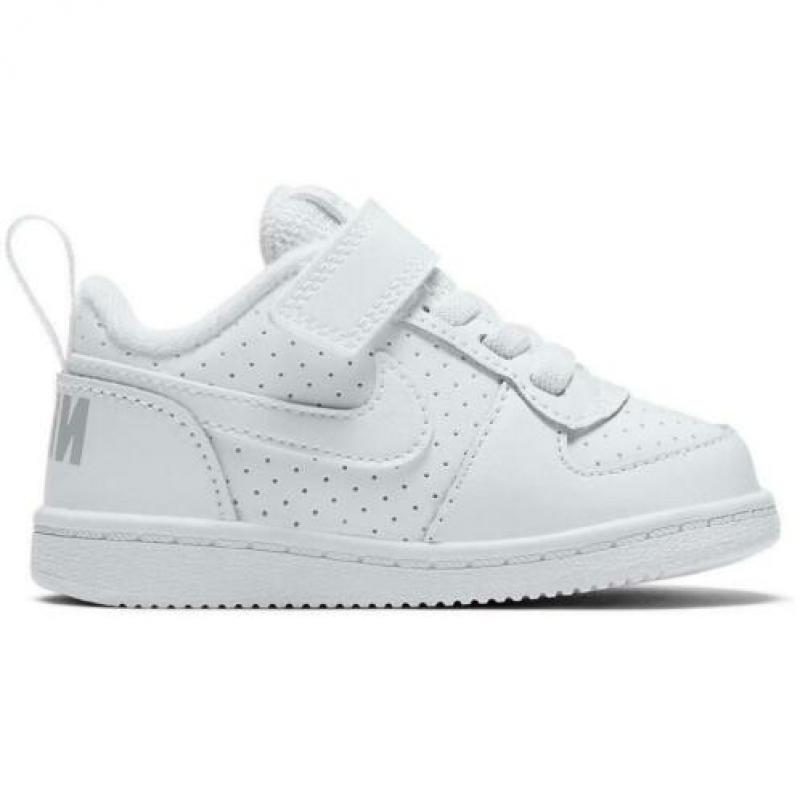 Baby Nike Court Borough Low maat 21