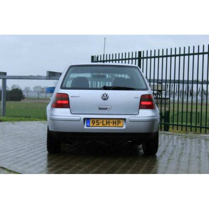 Volkswagen Golf 2.0 Highline 5drs 85KW 2003 Clima/Airco/APK!