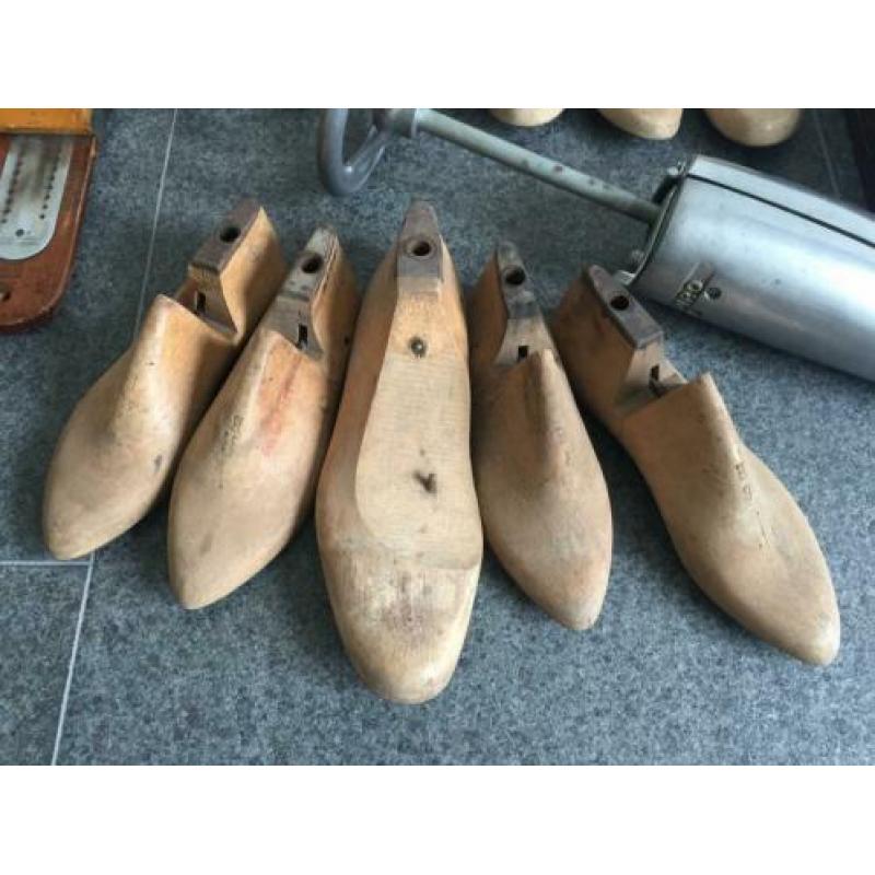 Antieke/ brocante spullen schoenwinkel vintage