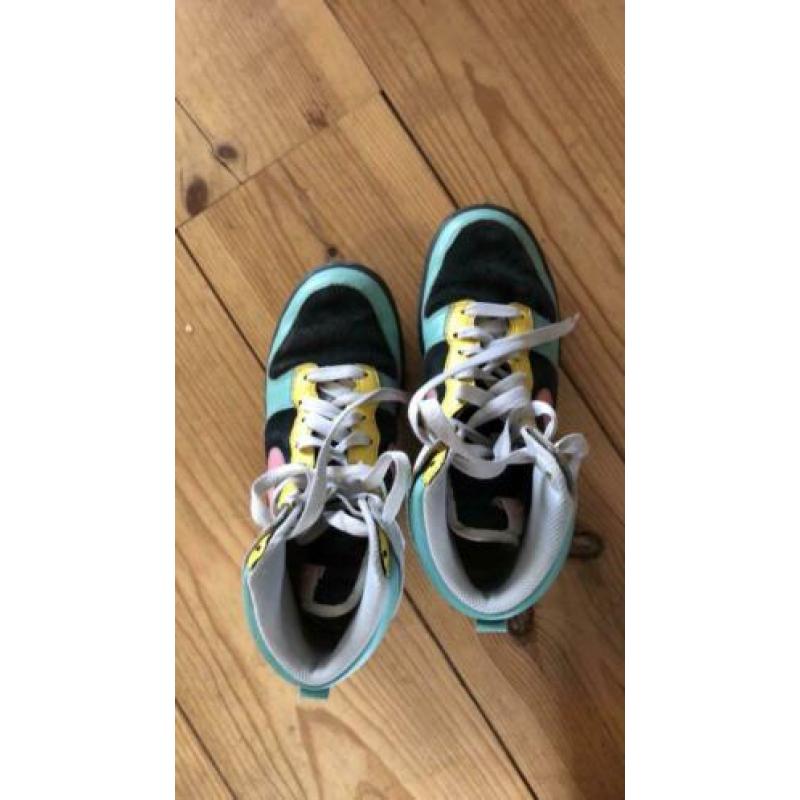 Nike mt 40