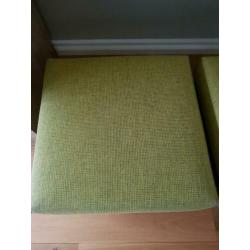 Zgan bijna niet gebruikte hockers 60x60x42cm lime/bruin.