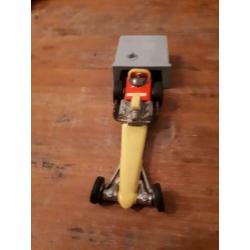 Dinky toys dragster met starter