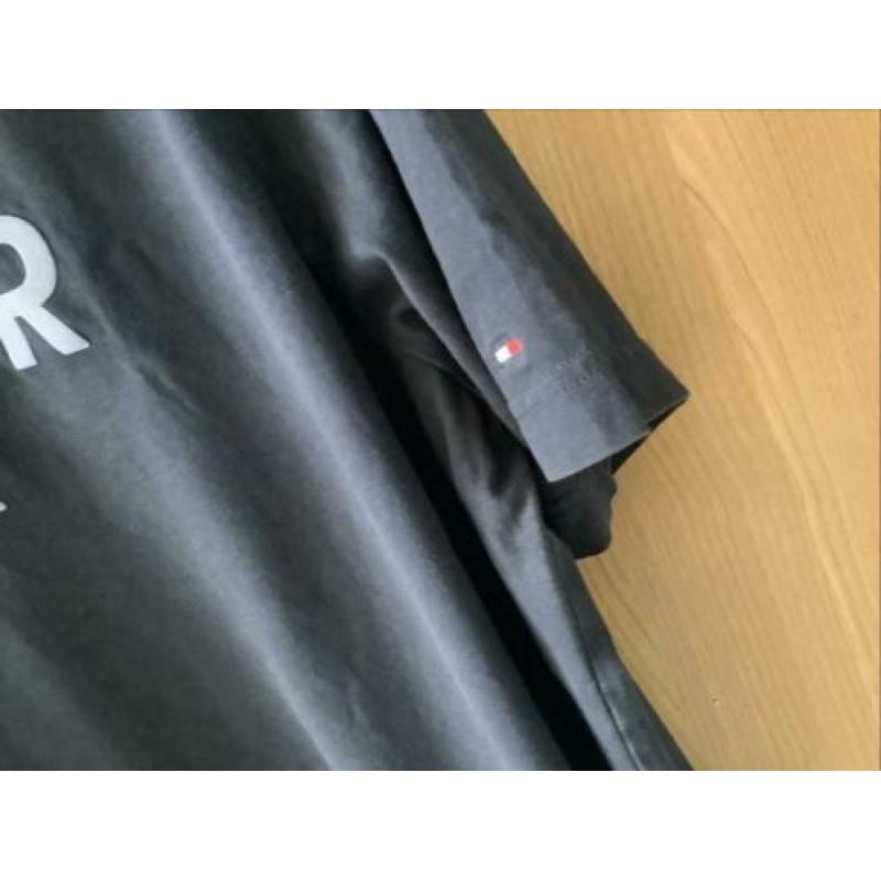 T,shirt mt, XXL. Tommy. Hilfiger. afgeprijsd!!