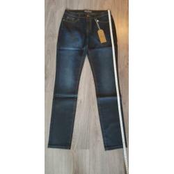 Mooie nieuwe jeans van geisha, maat S