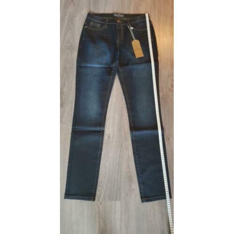 Mooie nieuwe jeans van geisha, maat S