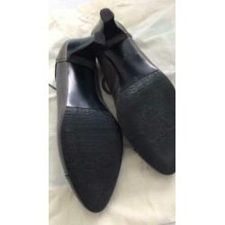 Taupe kleurige pump, maat 39