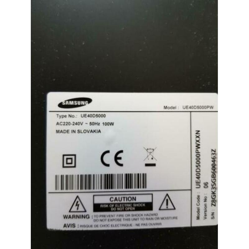 Samsung full HDTV 40inch UE40D5000