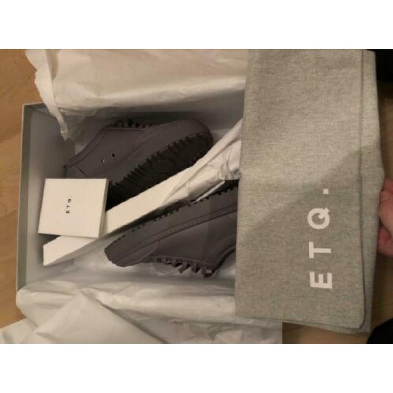 ETQ schoenen maat 37