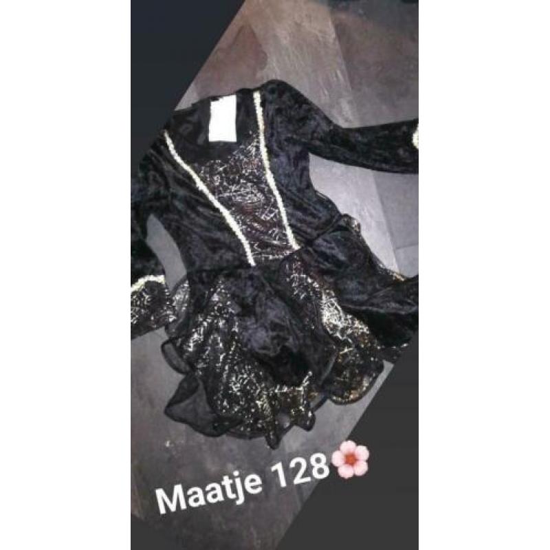 Meisjes kleertjes