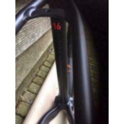 Cube Attention 650B/27,5 Inch ATB Frame, Zwart/Rood, Nieuw