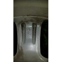 Borbet velgen 15 inch voor Opel, Suzuki, Hyundai met banden