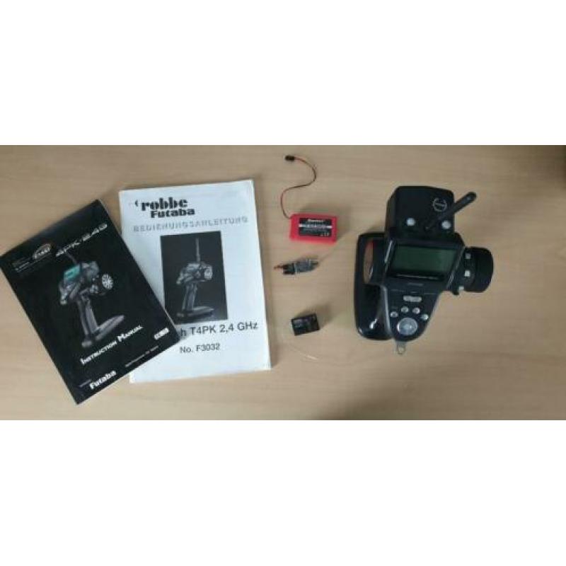 Futaba 4PK zender met 2 ontvangers en Lipo Accu's