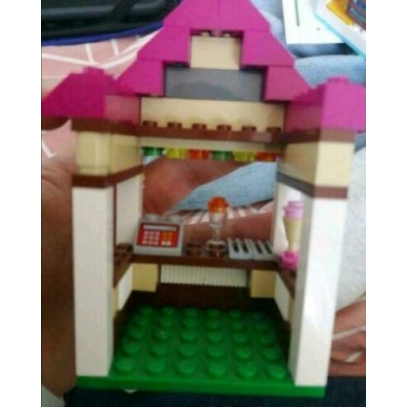 Zwembad Lego friends.