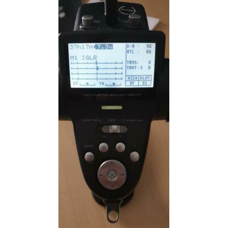 Futaba 4PK zender met 2 ontvangers en Lipo Accu's