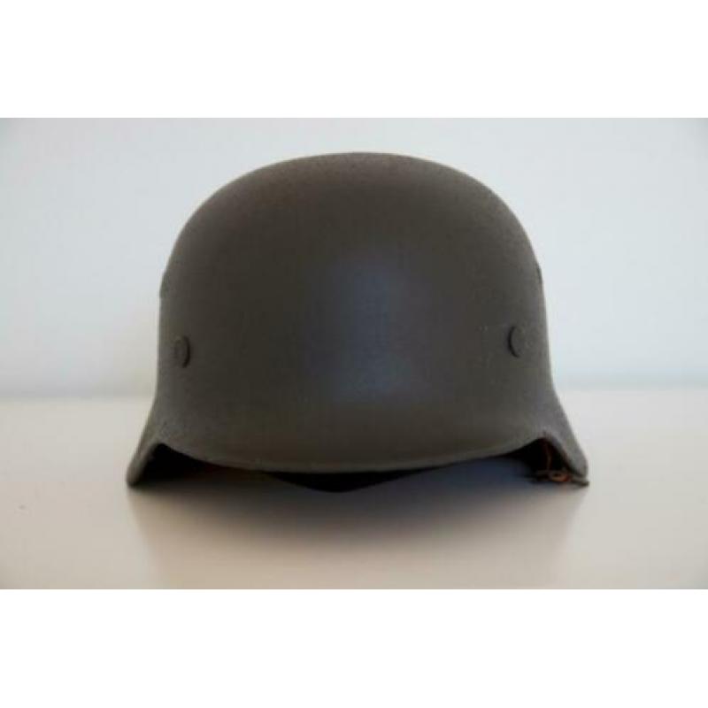 Originele Duitse M40 helm/Stahlhelm maat 64