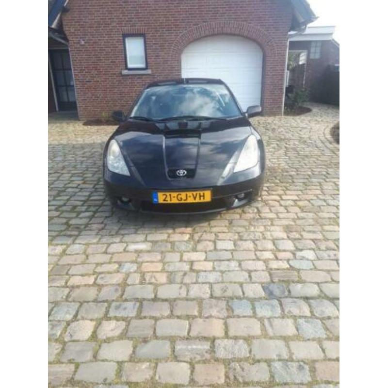 Mooie Toyota Celica 1.8 16V Vvti 2001 Zwart