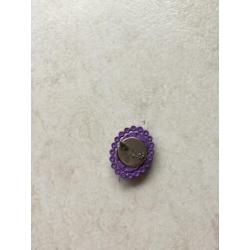 Jurk van rapunzel met broche/ ketting 3/4 jaar Nw