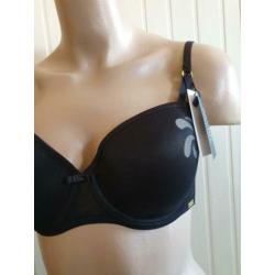 Nieuw sapph bh voorgevormd 75C (r470)