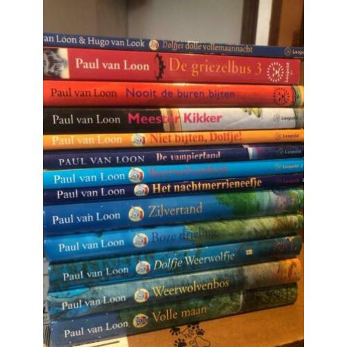 13 Paul van loon boeken o.a. Reeks dolfje weerwolfje