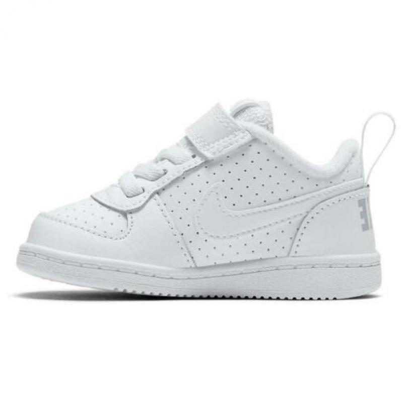 Baby Nike Court Borough Low maat 21