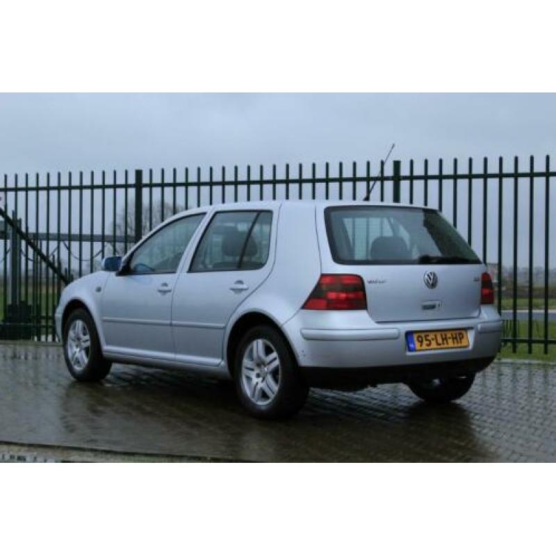 Volkswagen Golf 2.0 Highline 5drs 85KW 2003 Clima/Airco/APK!