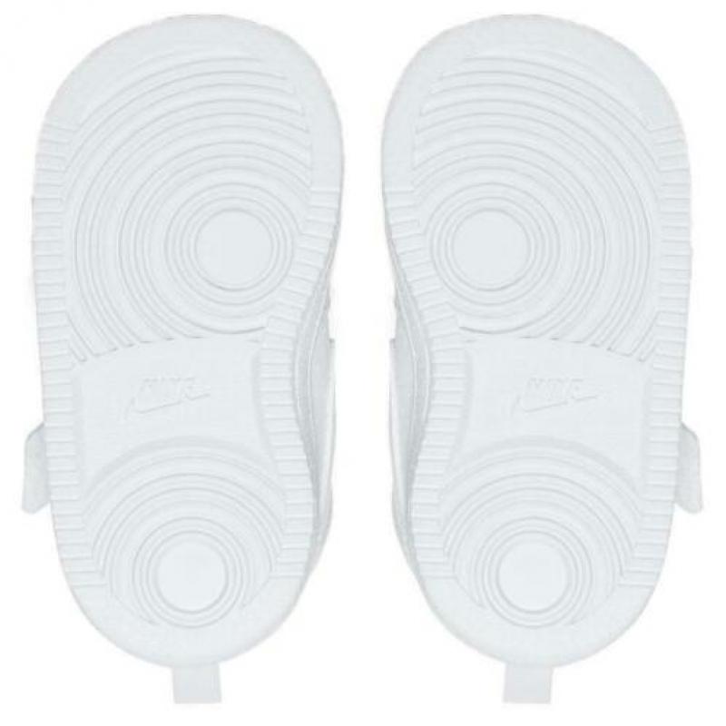 Baby Nike Court Borough Low maat 21