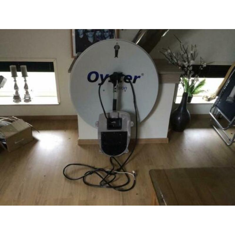 Volautomatische Oyster Vision schotel compleet 85cm