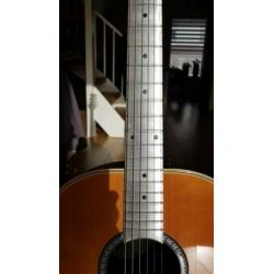 Ovation USA Luna Semi Akoestische Gitaar