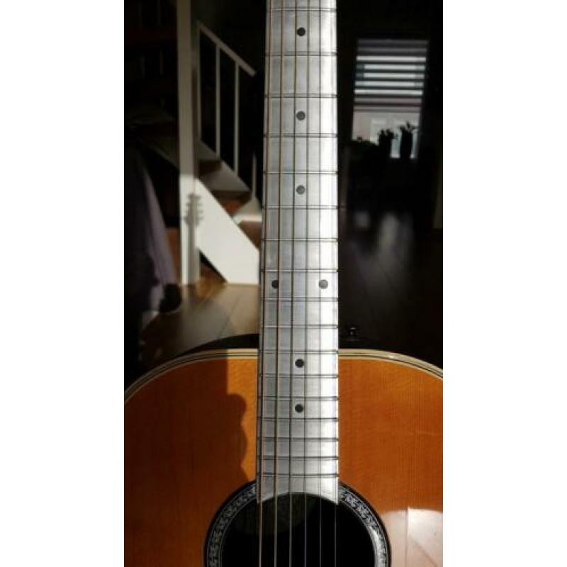 Ovation USA Luna Semi Akoestische Gitaar