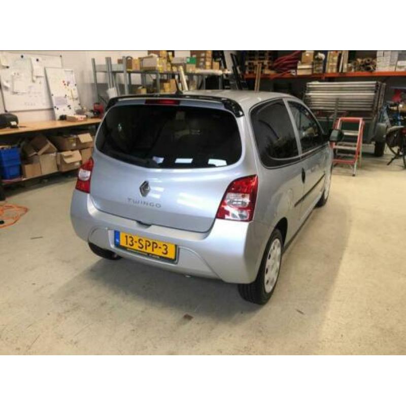 Renault Twingo 1.5 DCI 63KW 2011 Grijs