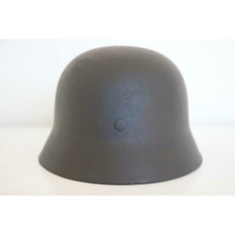 Originele Duitse M40 helm/Stahlhelm maat 64