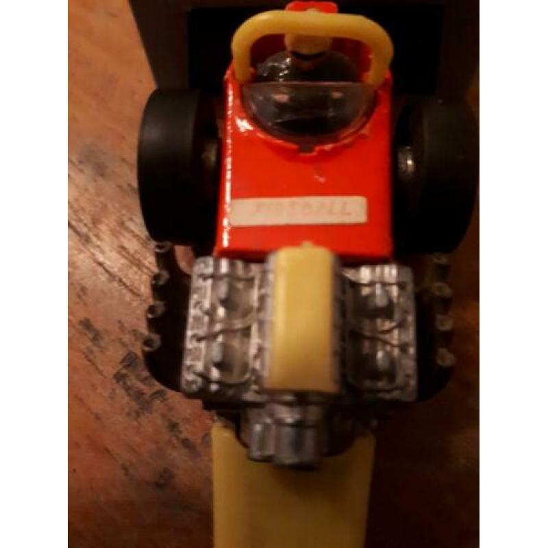 Dinky toys dragster met starter
