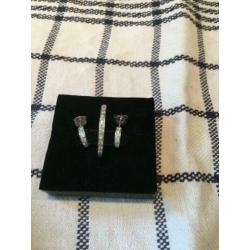 witgoud ring + oorbellen briljant