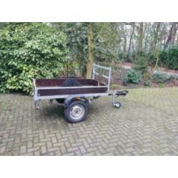 Aanhangwagen met afdeknet
