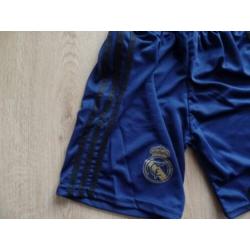 Nieuwe Voetbal set maat 134 shirt + korte broek Hazard