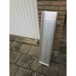 Aanhangwagen met afdeknet