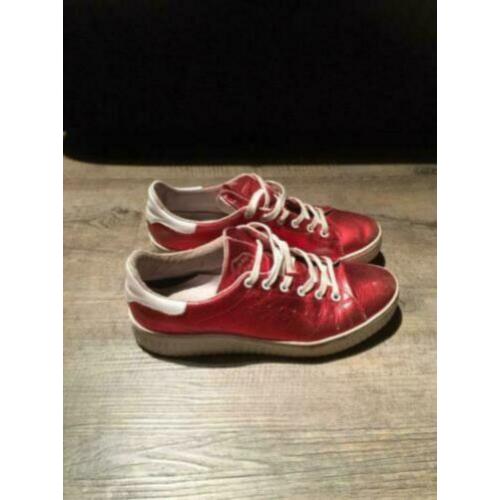 Hele gave rode sneakers van Shoecolate, maat 41!!!