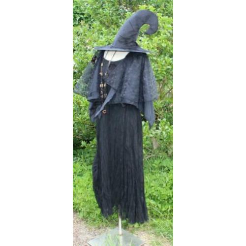 Heel gaaf 5 delig Heksenoutfit ,mt. 36 / 38 ,met nieuwe hoed