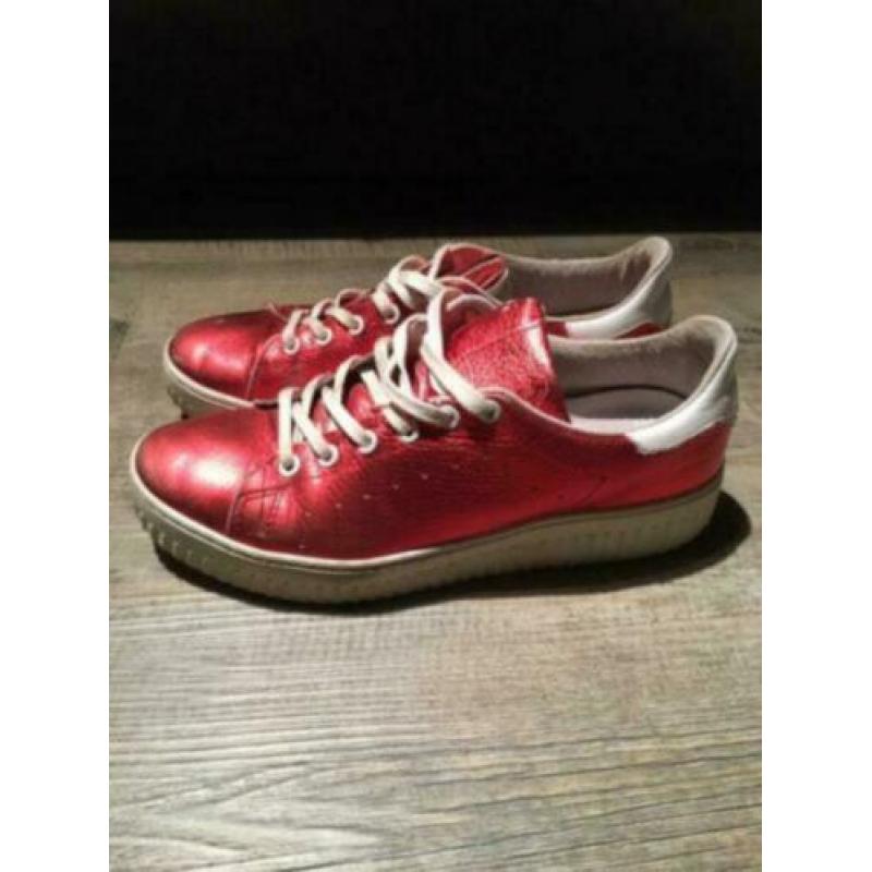 Hele gave rode sneakers van Shoecolate, maat 41!!!