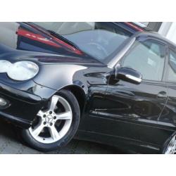 Mercedes-Benz C-klasse Sportcoupé 200 CDI AIRCO APK 2020 (bj