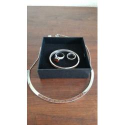 Leuke set