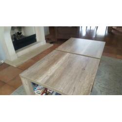 2 salontafels vierkant + dressoir