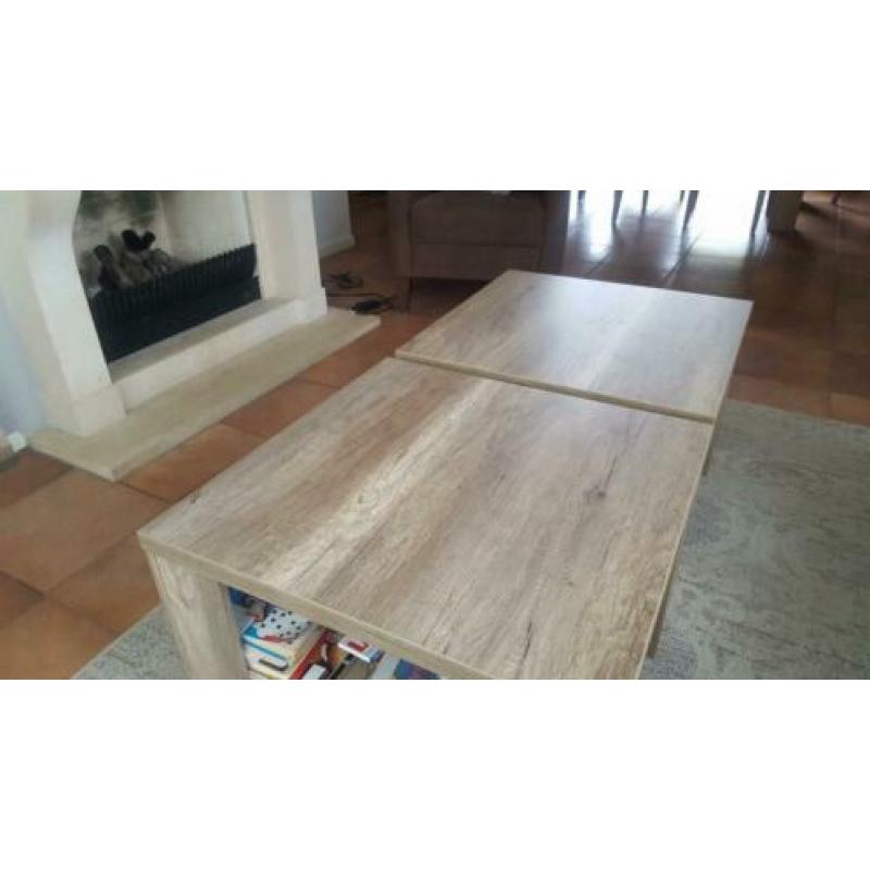2 salontafels vierkant + dressoir