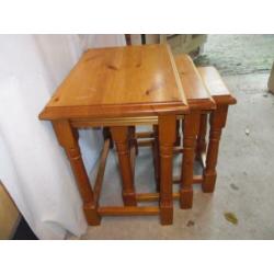 Mini setje grenenhout