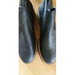 Damesschoenen - zwarte chelsea boots - maat 40