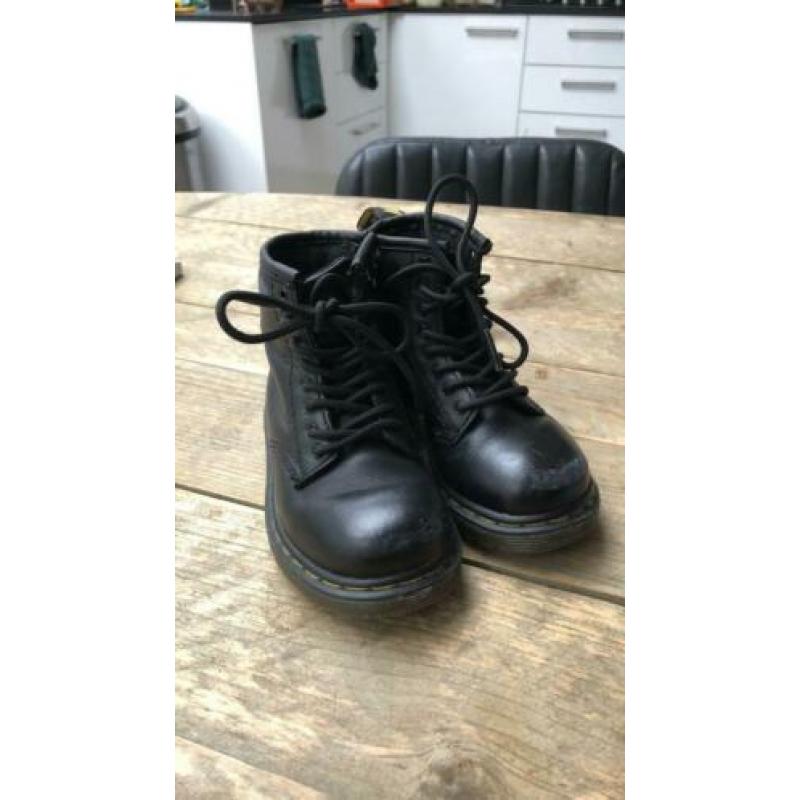 Dr Martens maat 23